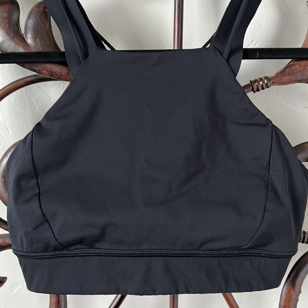 Lululemon Strong at Heart Sports Bras - Picture 4 of 12